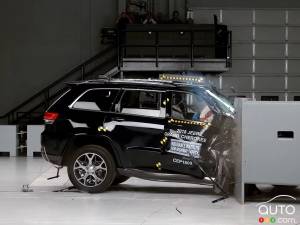 Ford Explorer & Jeep Grand Cherokee flunk crash test